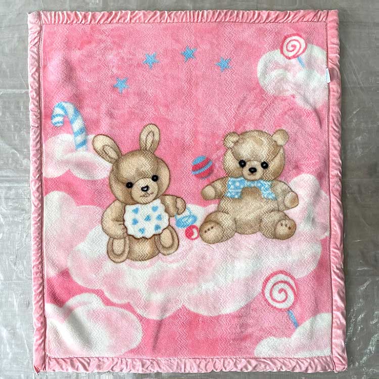 Selimut Bayi Terpakai